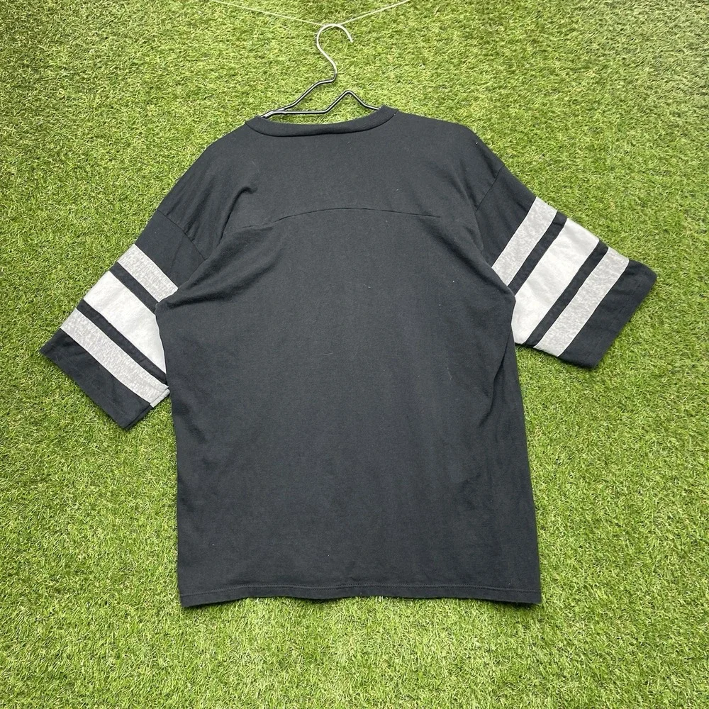 Vintage Logo 7 Oakland Raiders Shirt Mens XL Black 1995 NFL 1/2 Sleeve V Neck